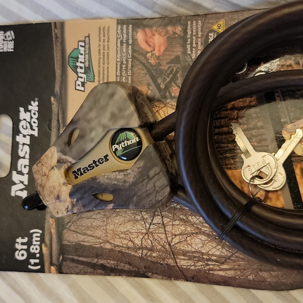 NWT MasterLock Python Cable - Picture 2 of 5